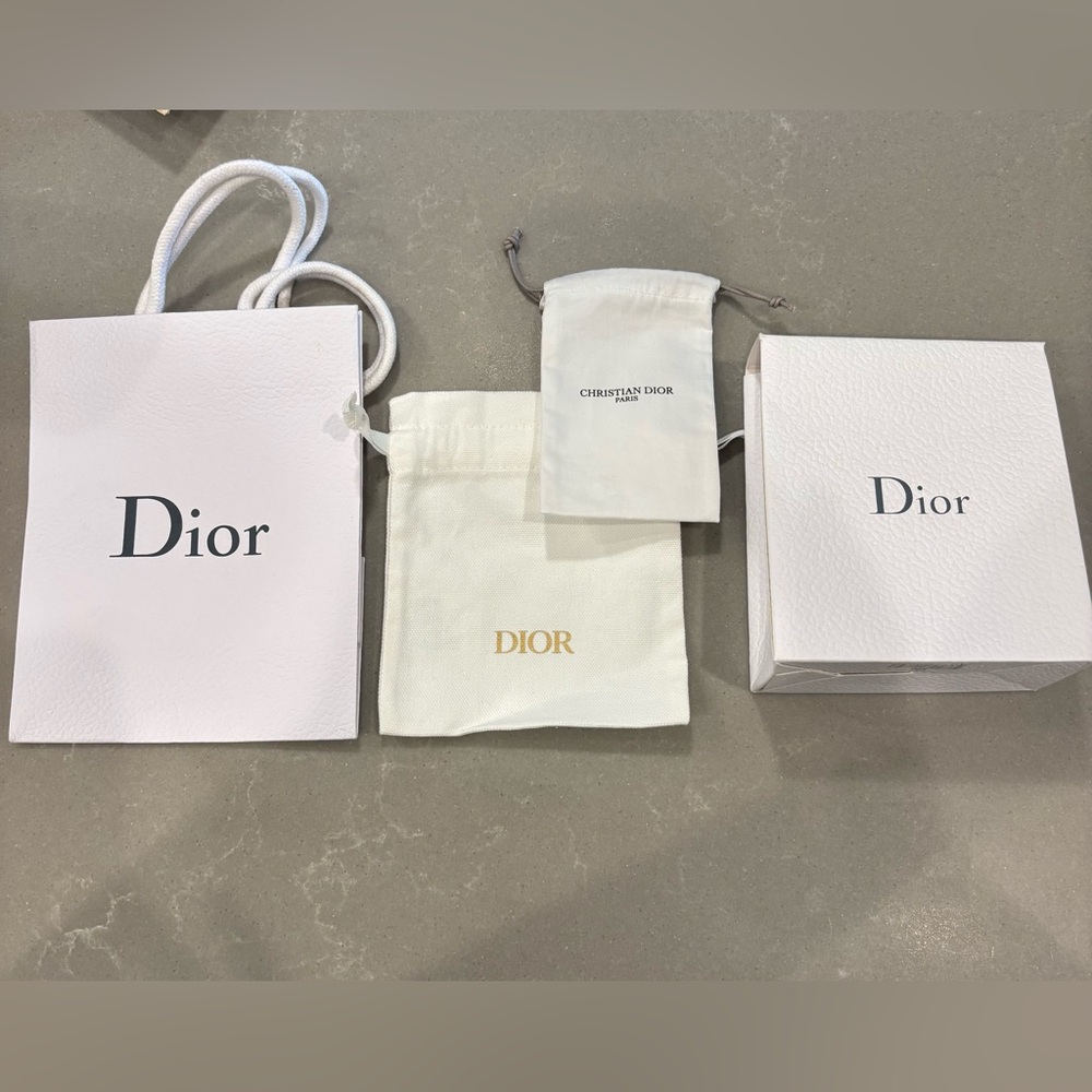 4 Dior Gift Packages